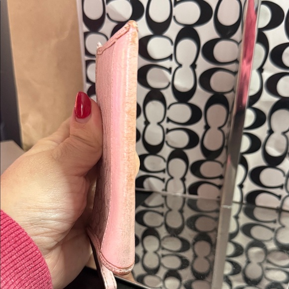 Coach Blush Pink Key & Card Holder - Picture 6 of 8